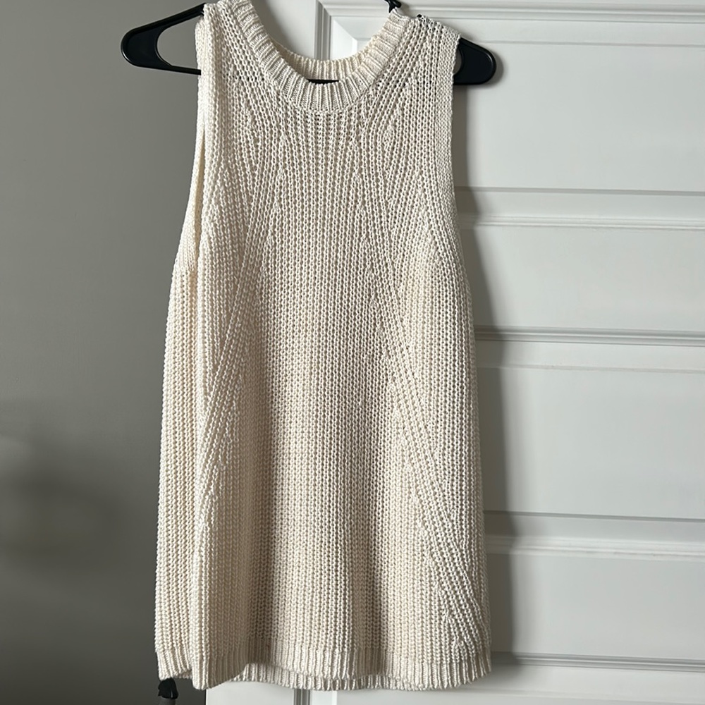 Tank top sweater